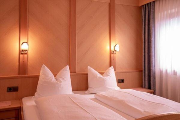 Mayr Apartments เปลาส์ ภายนอก รูปภาพ